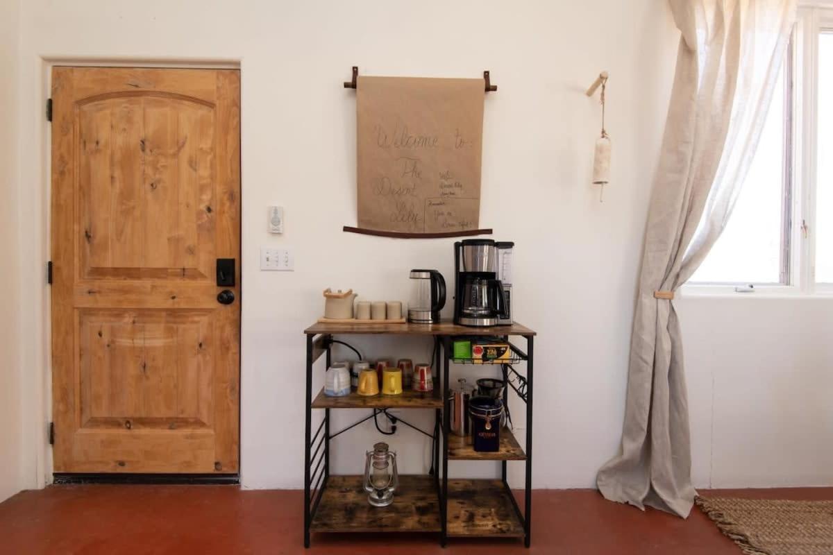 Renovated Lodge - Room 1 With Pool Access Joshua Tree Εξωτερικό φωτογραφία