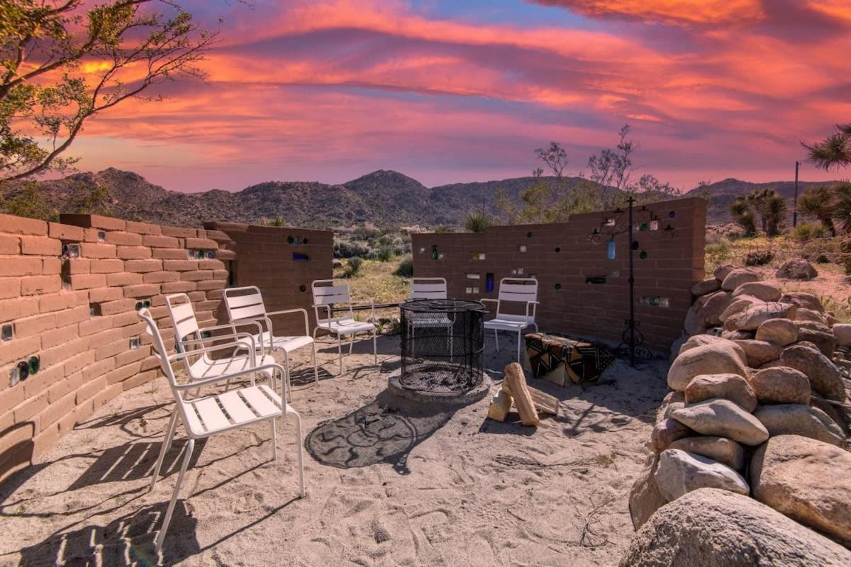 Renovated Lodge - Room 1 With Pool Access Joshua Tree Εξωτερικό φωτογραφία