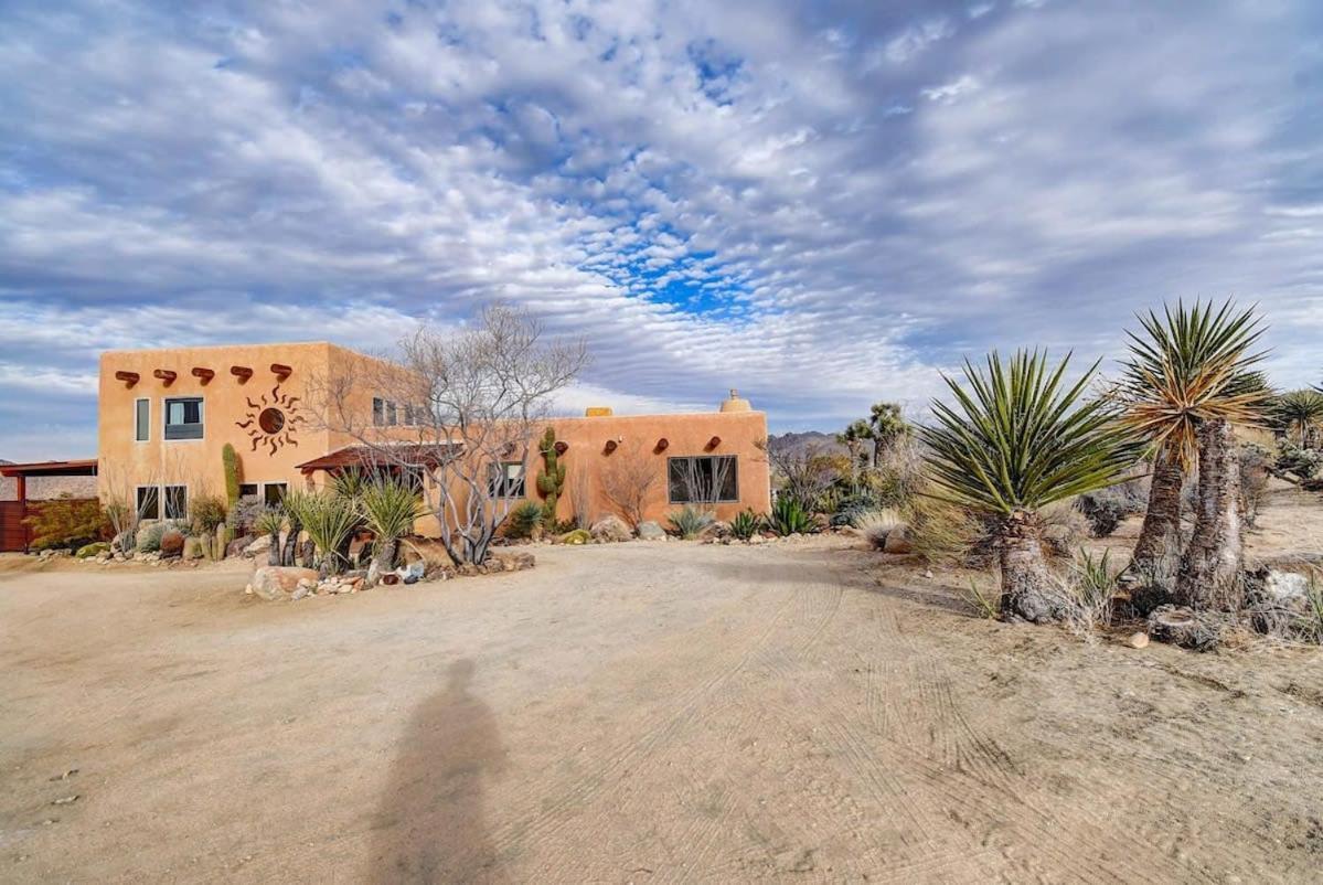 Renovated Lodge - Room 1 With Pool Access Joshua Tree Εξωτερικό φωτογραφία